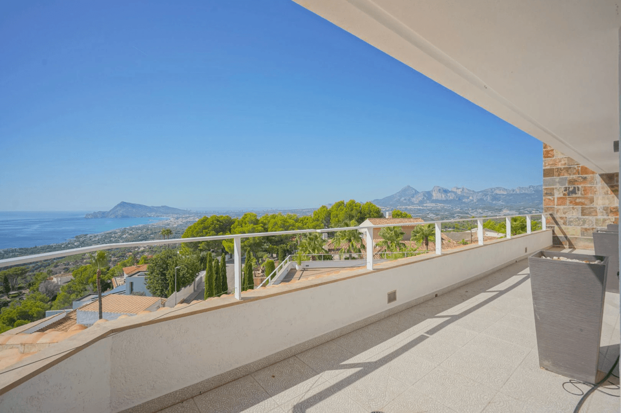 Exclusiva villa con impresionantes vistas en la Sierra Altea